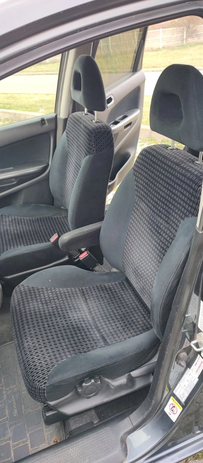Honda Stream  - изображение 7