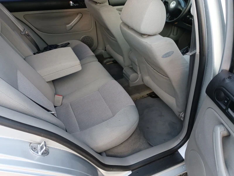 VW Golf 4, снимка 11 - Автомобили и джипове - 52407723