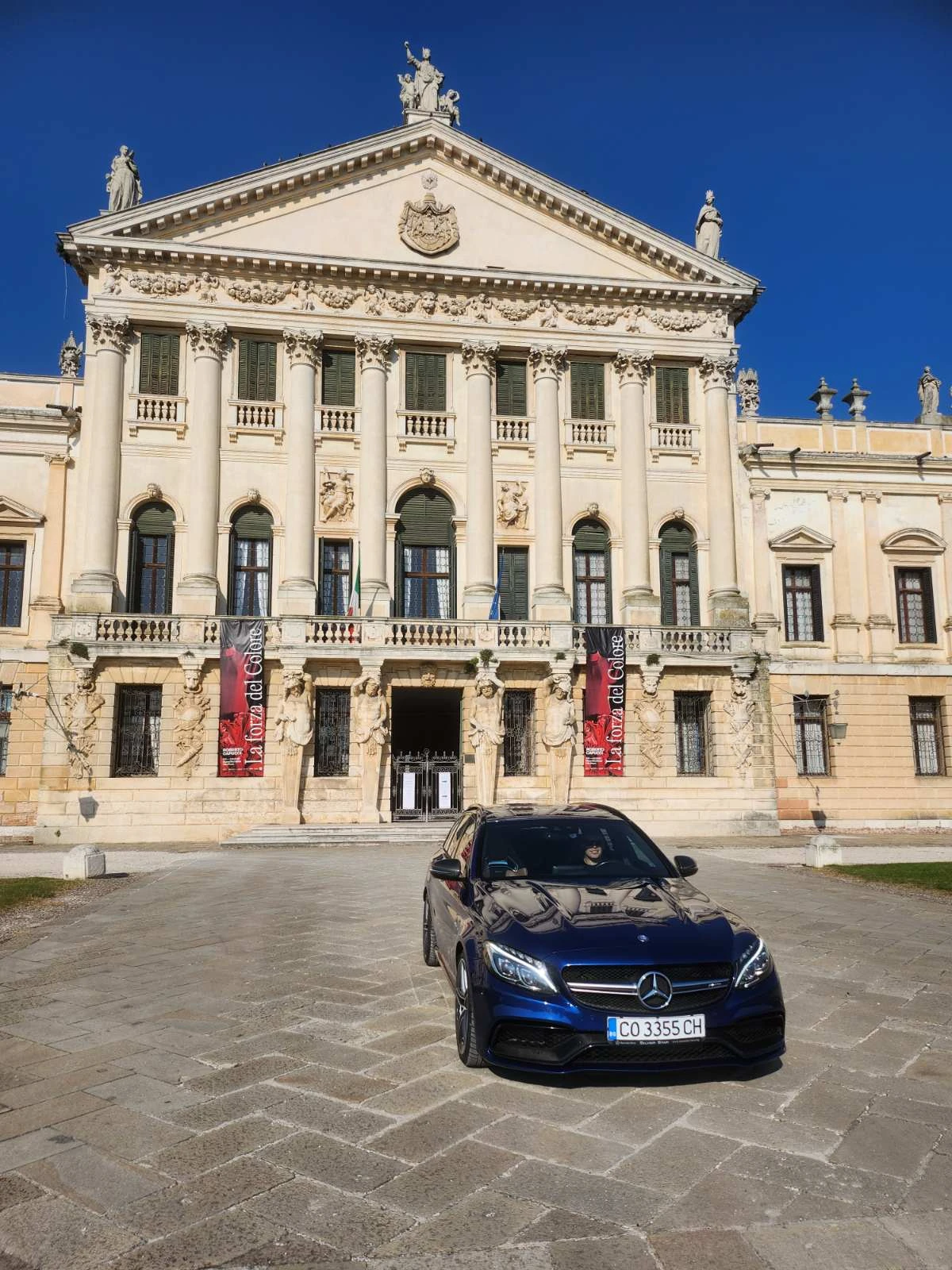 Mercedes-Benz C 63 AMG, снимка 1