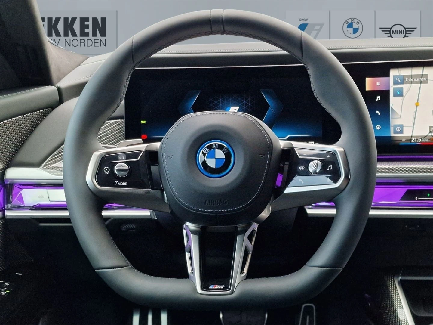 BMW i7 xDrive60*M Sport*IconiGlow*Theatre*ГАРАНЦИЯ - изображение 9