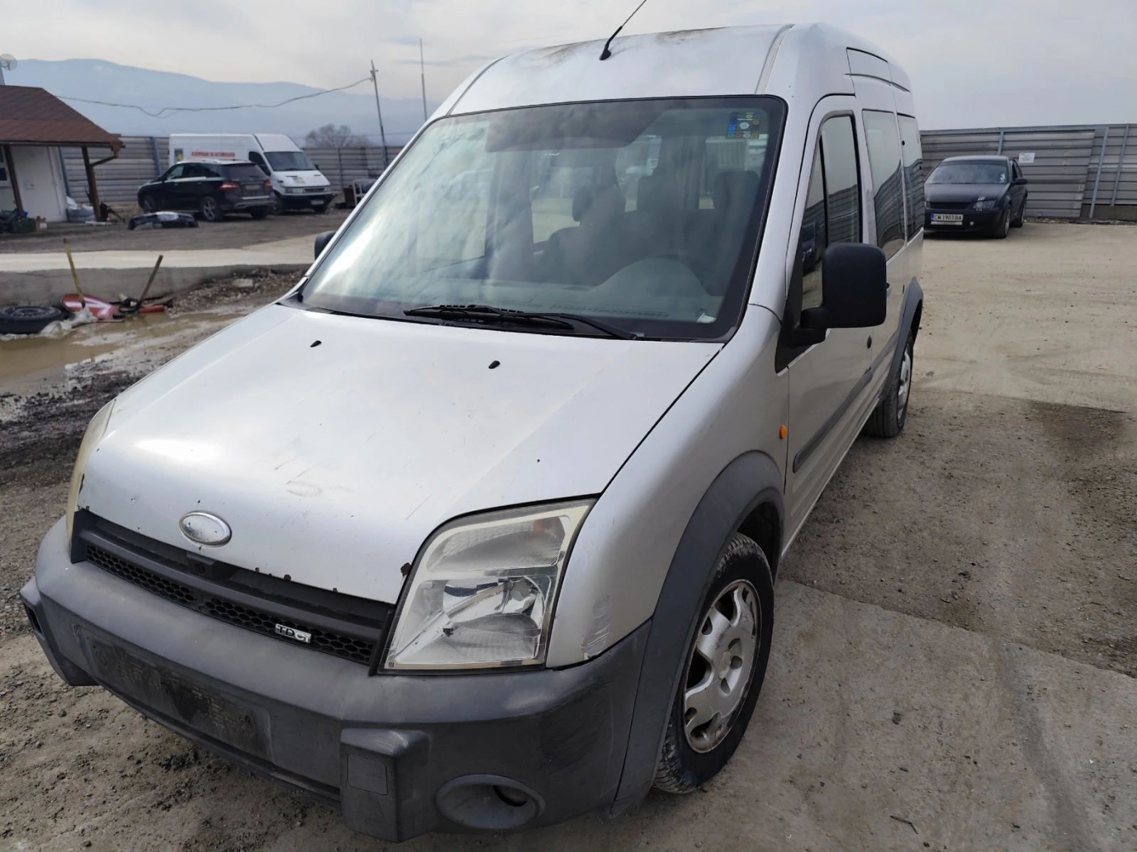 Ford Connect 1.8TDCI - изображение 2