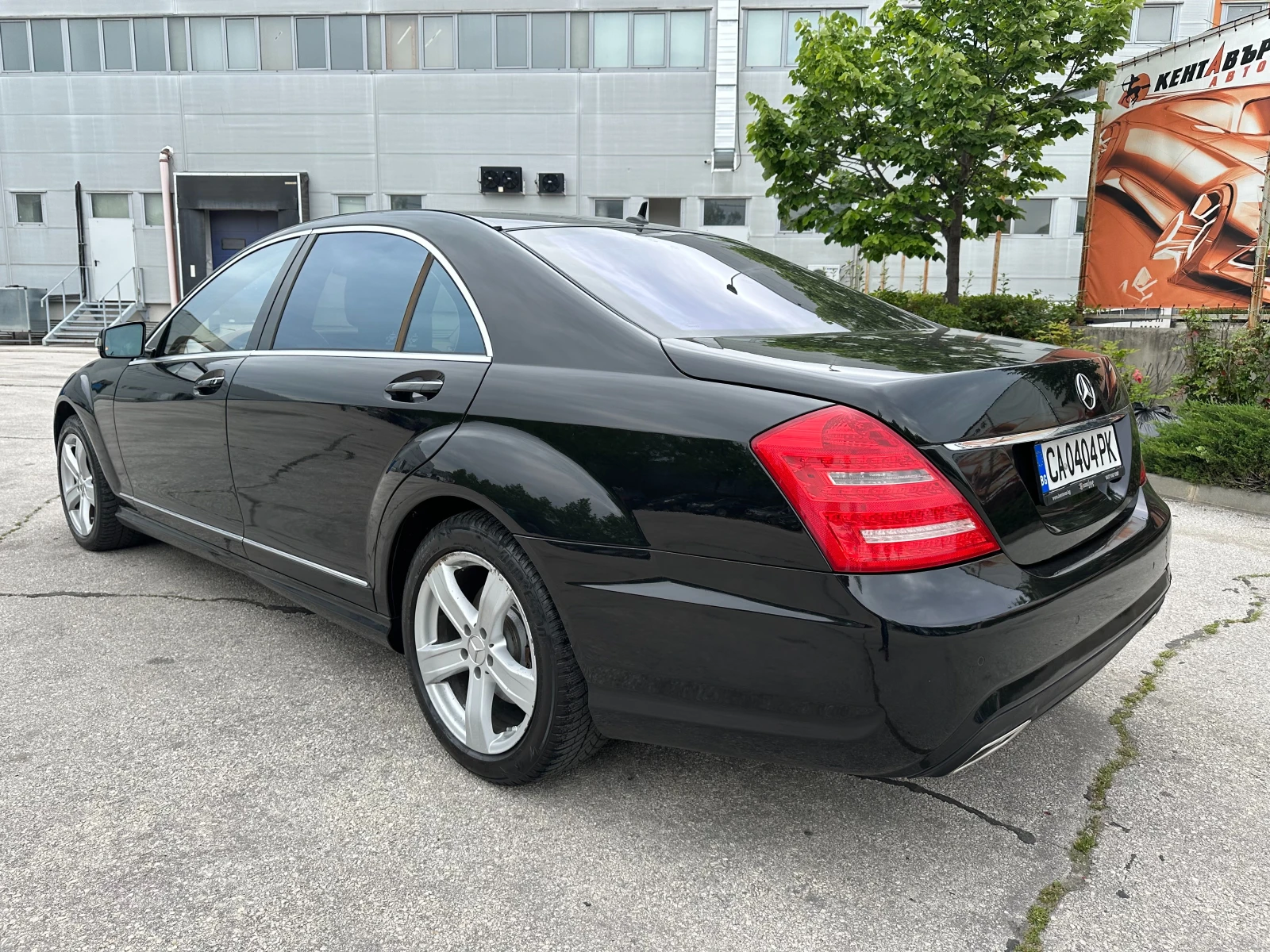 Mercedes-Benz S 500 5.5i 388 к.с. 4matic/facelift - изображение 3