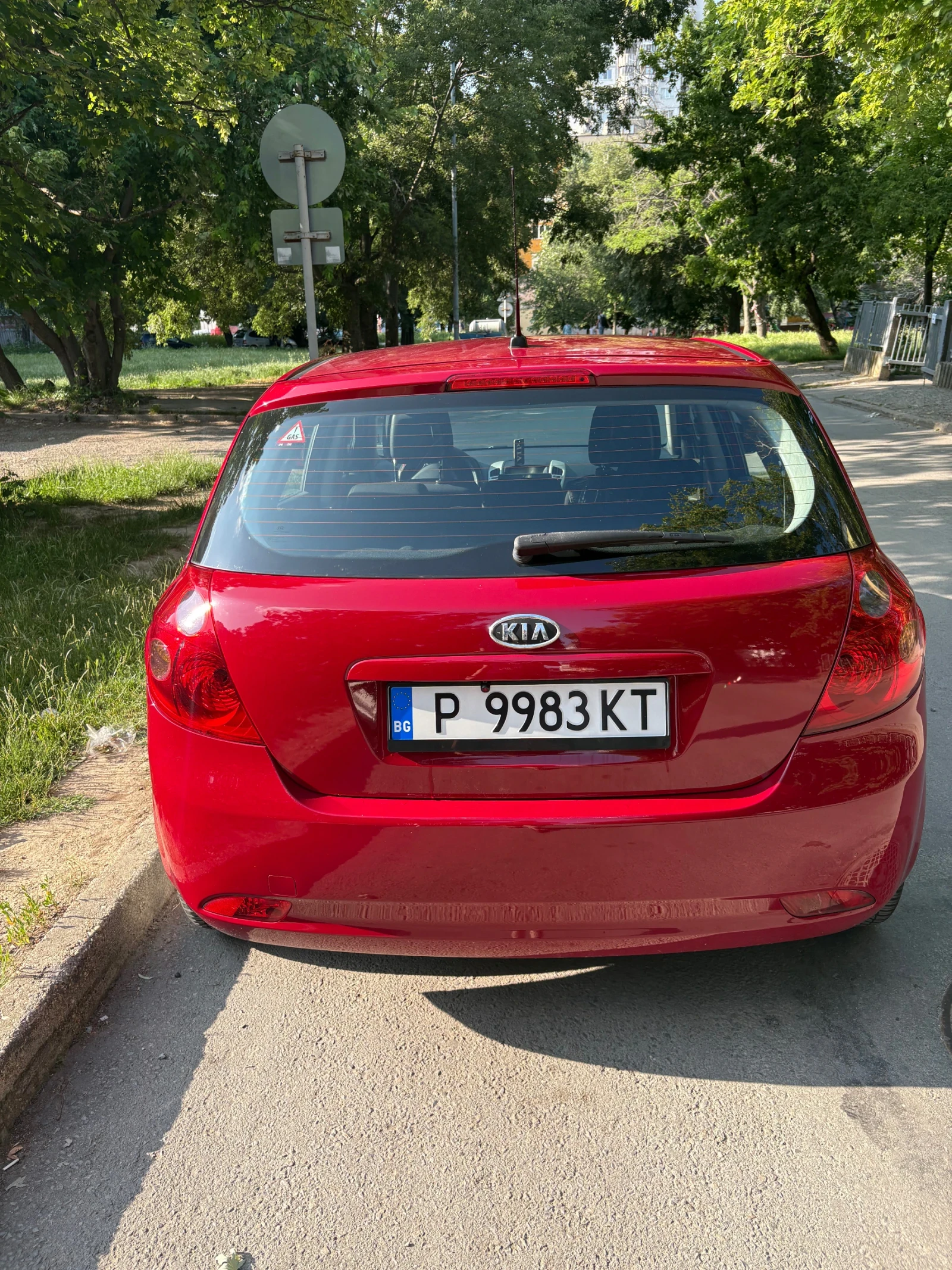 Kia Ceed 1.4 - изображение 2