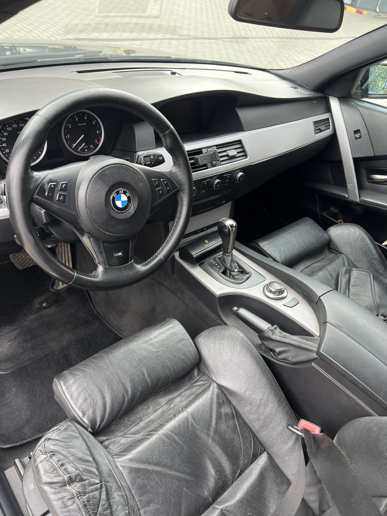 BMW 523  - изображение 6