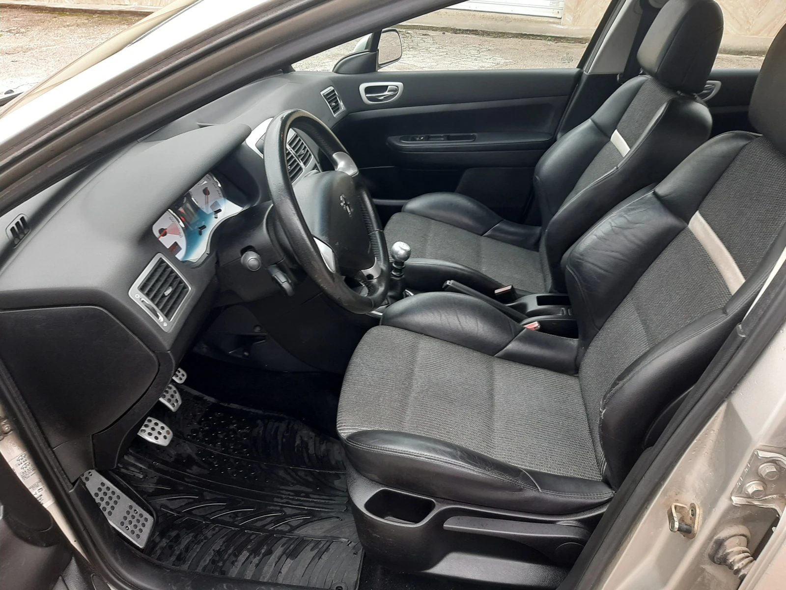 Peugeot 3008 2.0HDI 136KS. - изображение 7