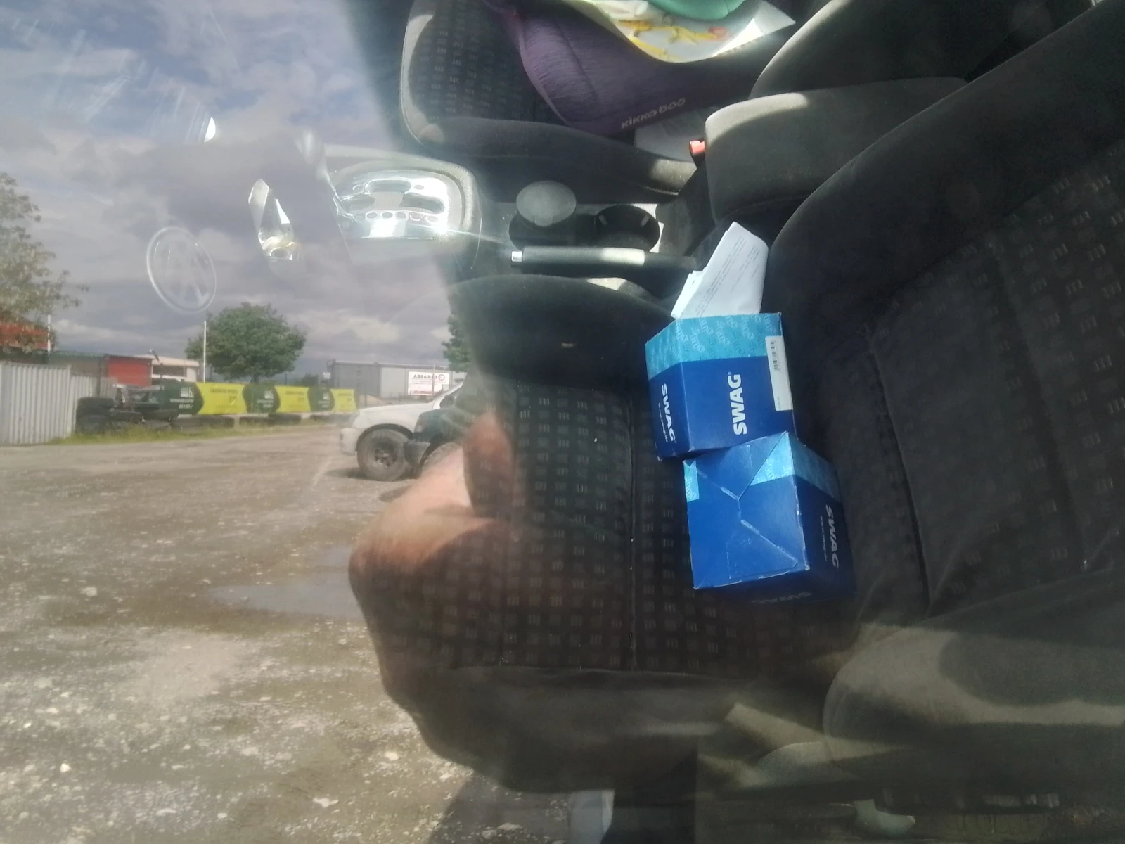 VW Passat 1.9, снимка 12 - Автомобили и джипове - 54599944