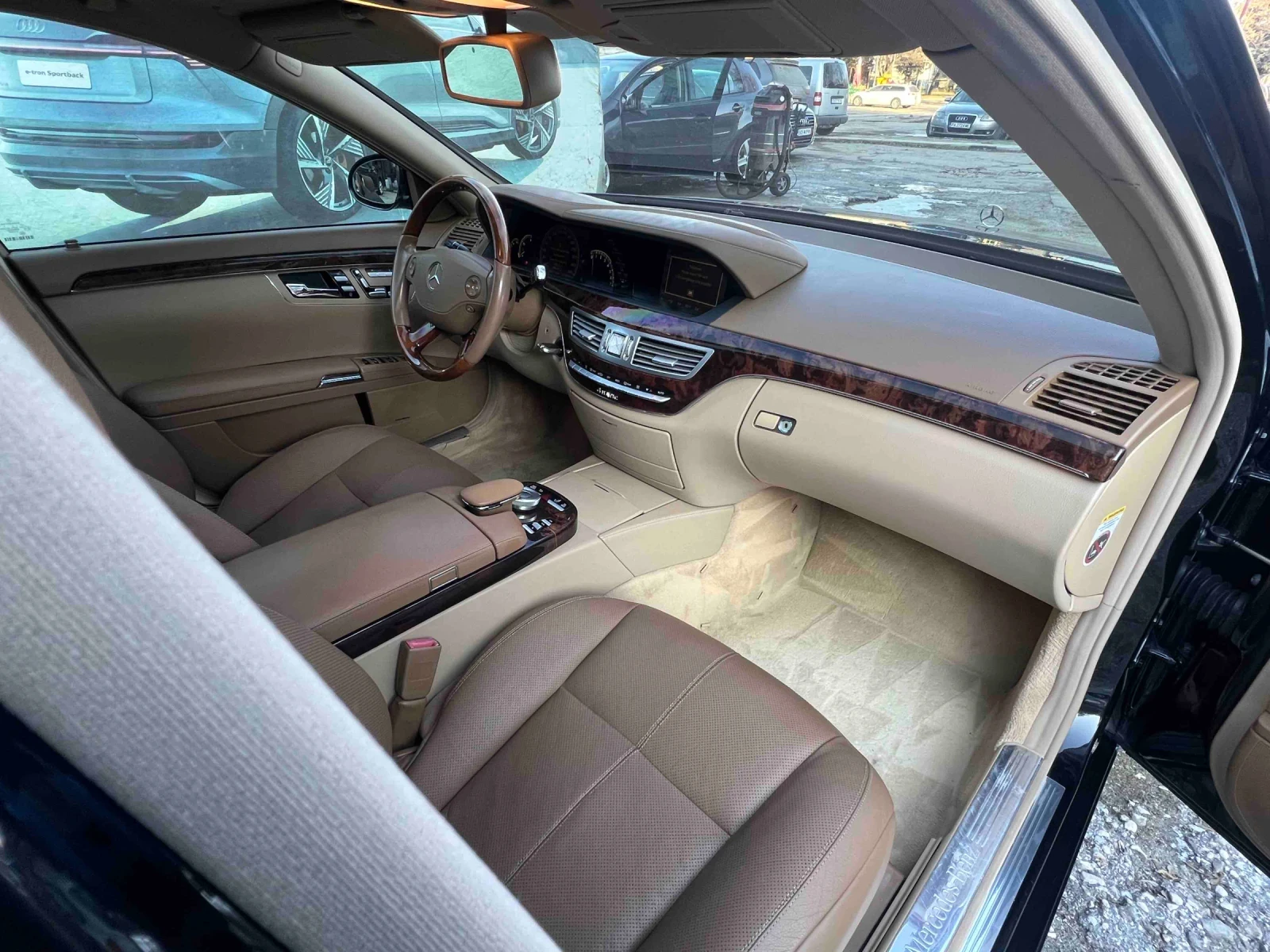 Mercedes-Benz S 500, снимка 10 - Автомобили и джипове - 54113701