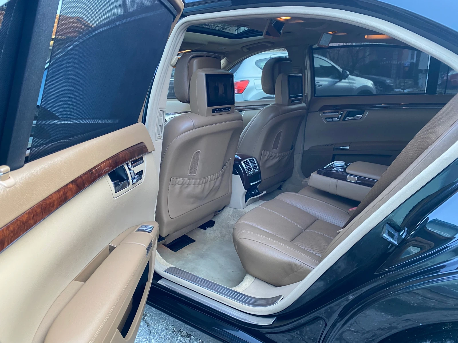 Mercedes-Benz S 500, снимка 8 - Автомобили и джипове - 54113701