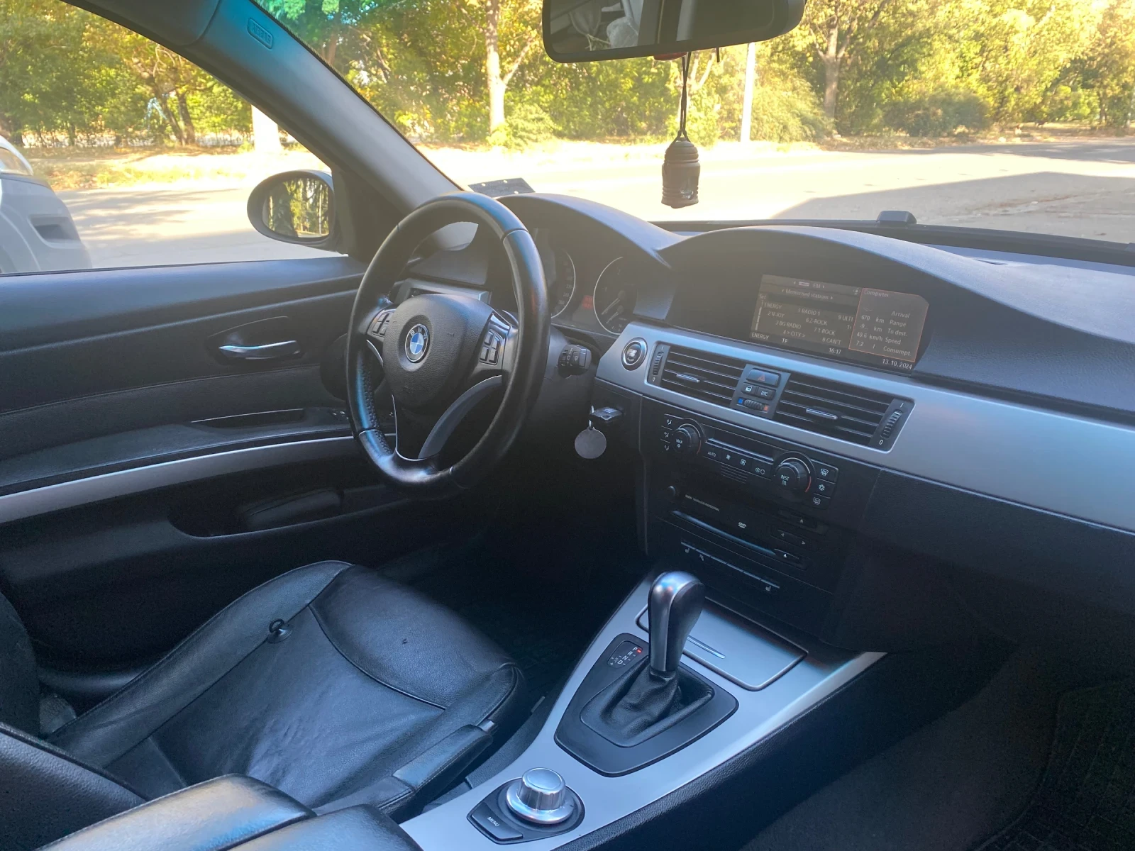 BMW 320, снимка 9 - Автомобили и джипове - 54137079