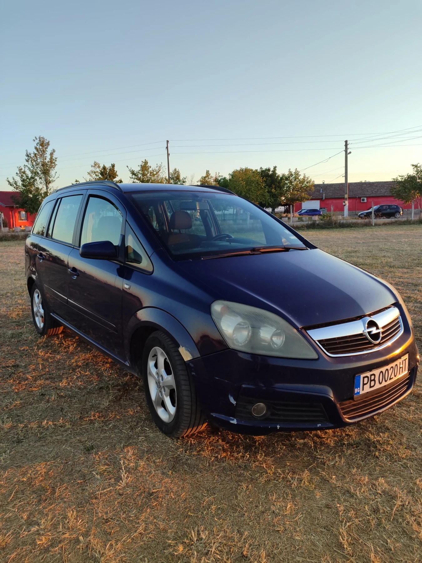 Opel Zafira, снимка 2 - Автомобили и джипове - 54194793