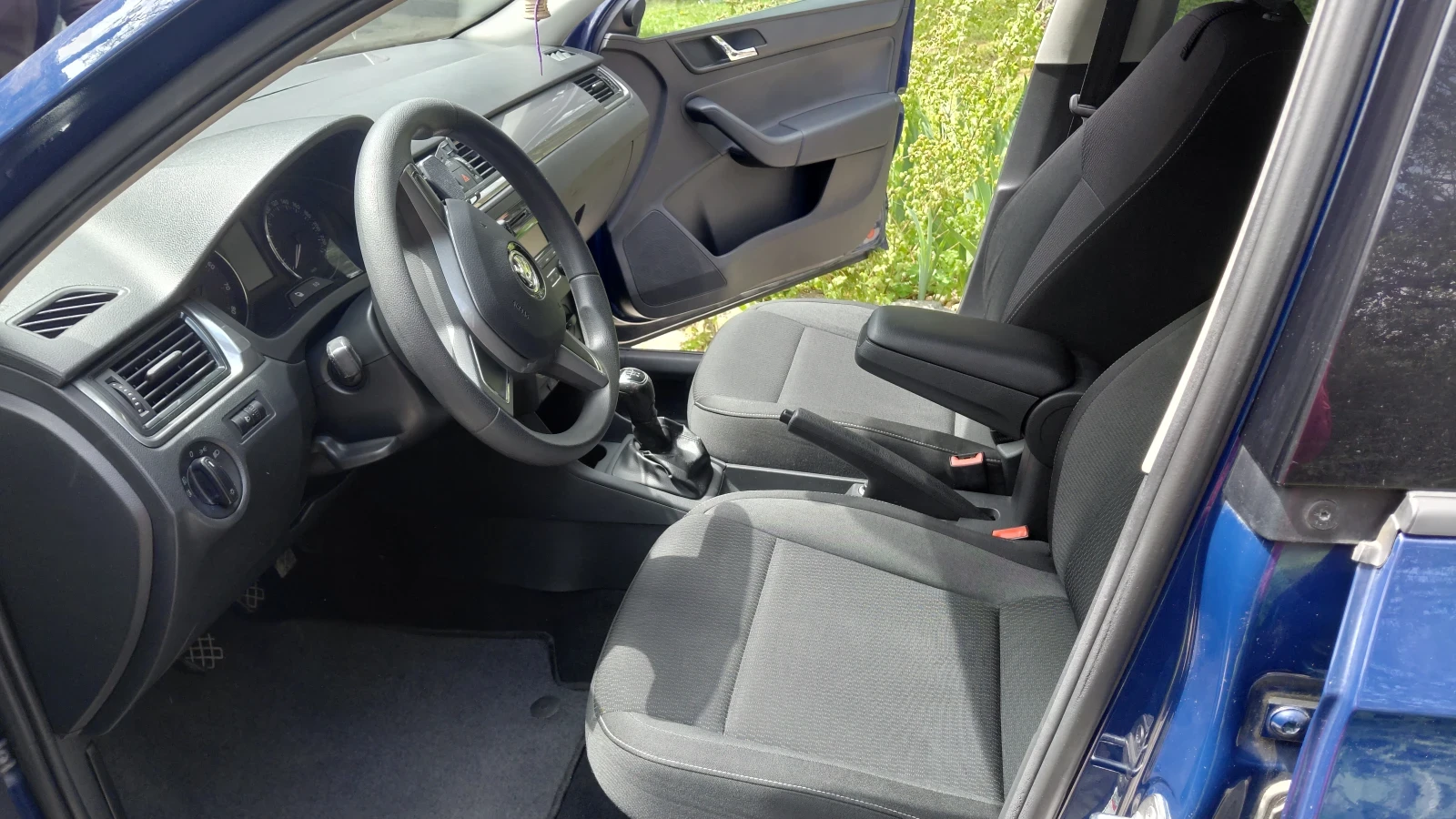 Skoda Rapid Spaceback, снимка 7 - Автомобили и джипове - 54393167