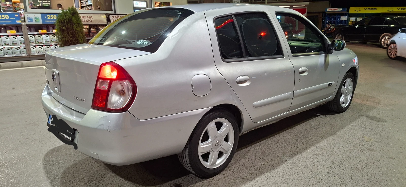Renault Symbol 1.4 75HP LPG, снимка 4 - Автомобили и джипове - 54723569