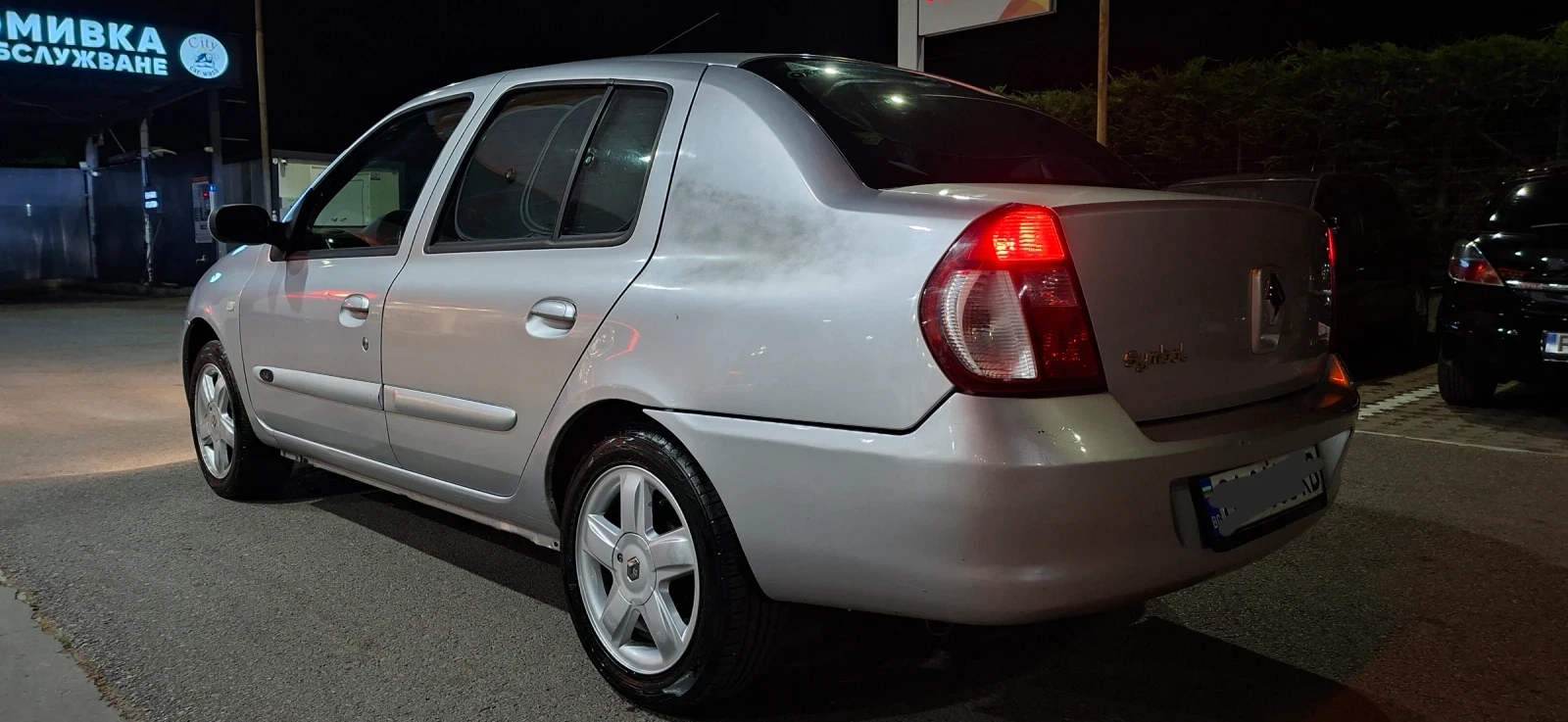 Renault Symbol 1.4 75HP LPG, снимка 3 - Автомобили и джипове - 54804637