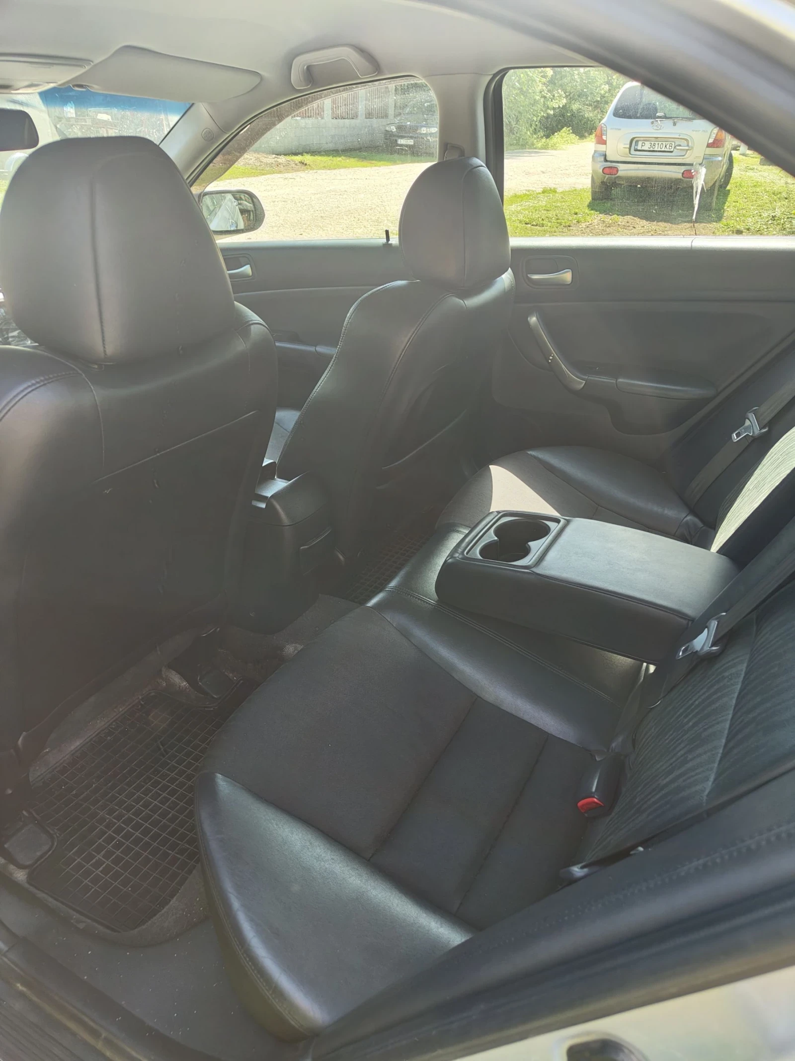 Honda Accord, снимка 8 - Автомобили и джипове - 55070158