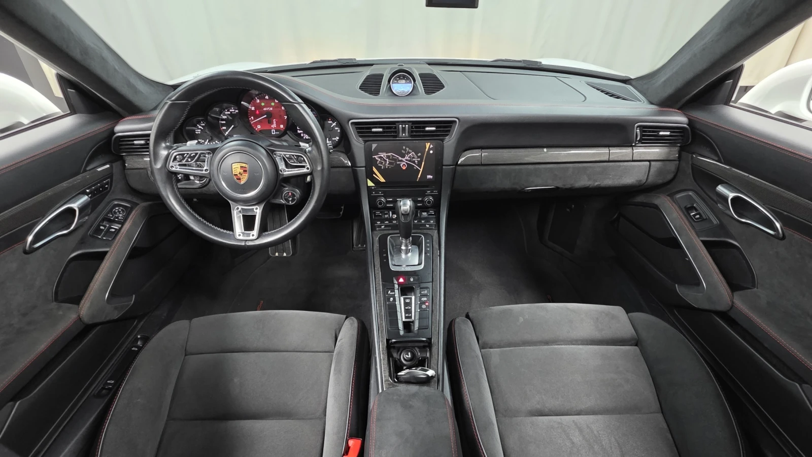 Porsche 911 Carrera GTS* ПОДГРЕВ ВОЛАН* ЛЮК* КРАЙНА ЦЕНА, снимка 7 - Автомобили и джипове - 55367079