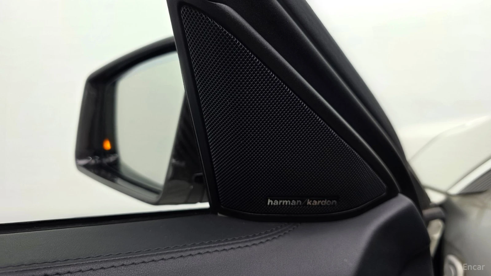 Mercedes-Benz E 63 AMG 4MATIC* FACE* HARMAN KARDON* PANO* ОБДУХ* CARPLAY, снимка 11 - Автомобили и джипове - 55511427