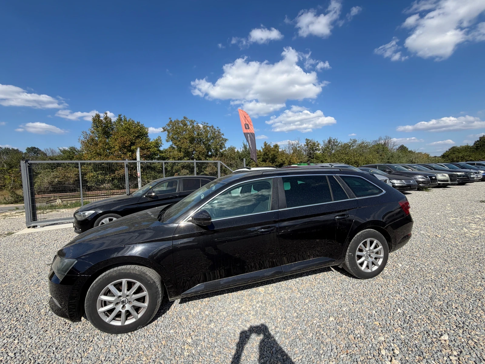 Skoda Superb БАРТЕР* 150кс* ДИЗЕЛ* LED* Navi, снимка 5 - Автомобили и джипове - 55710693