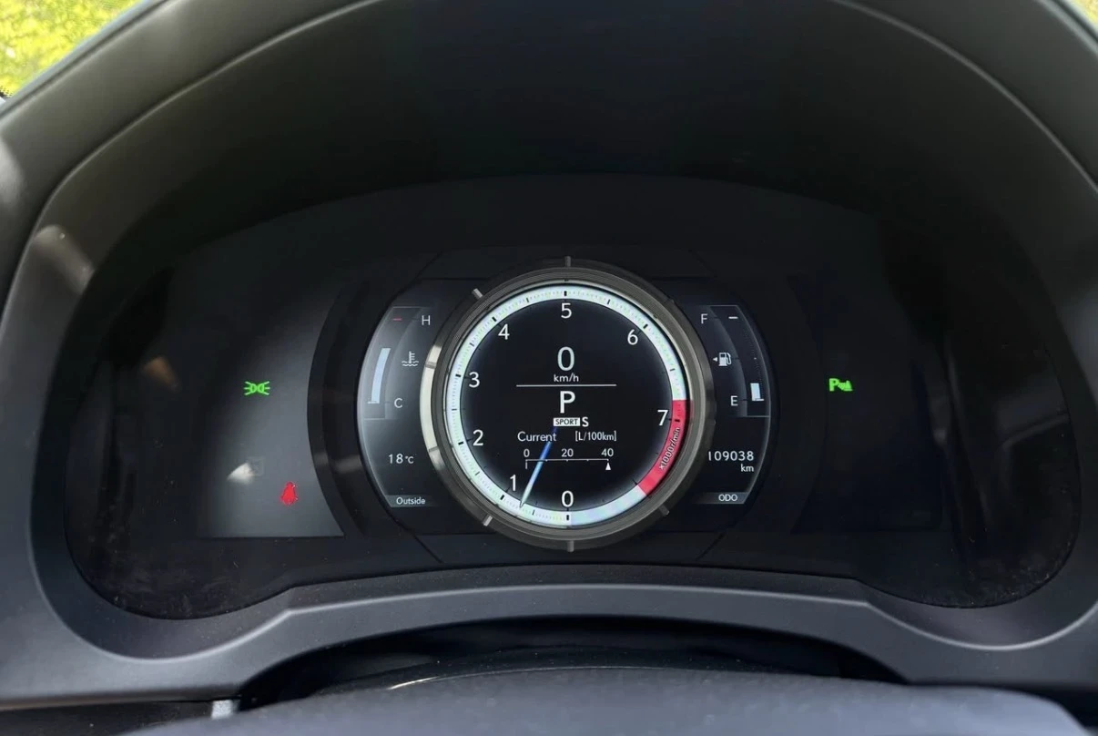 Lexus IS 350 F SPORT 3 * MARK LEVINSON * ОБДУХВАНЕ * AWD * , снимка 9 - Автомобили и джипове - 56138273