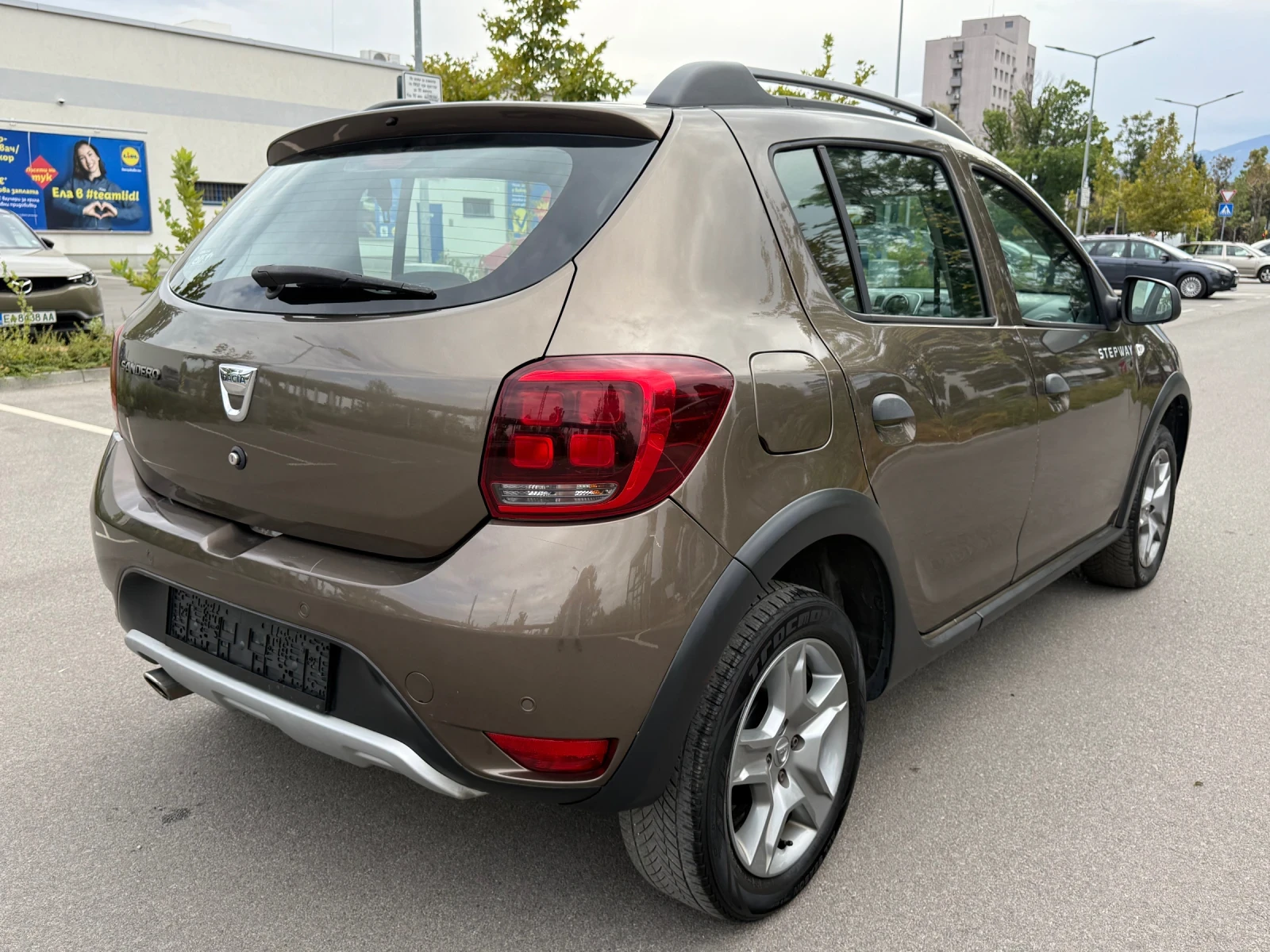 Dacia Sandero * LPG* STEPWAY* 0.9TCE* TURBO* , снимка 4 - Автомобили и джипове - 56226905