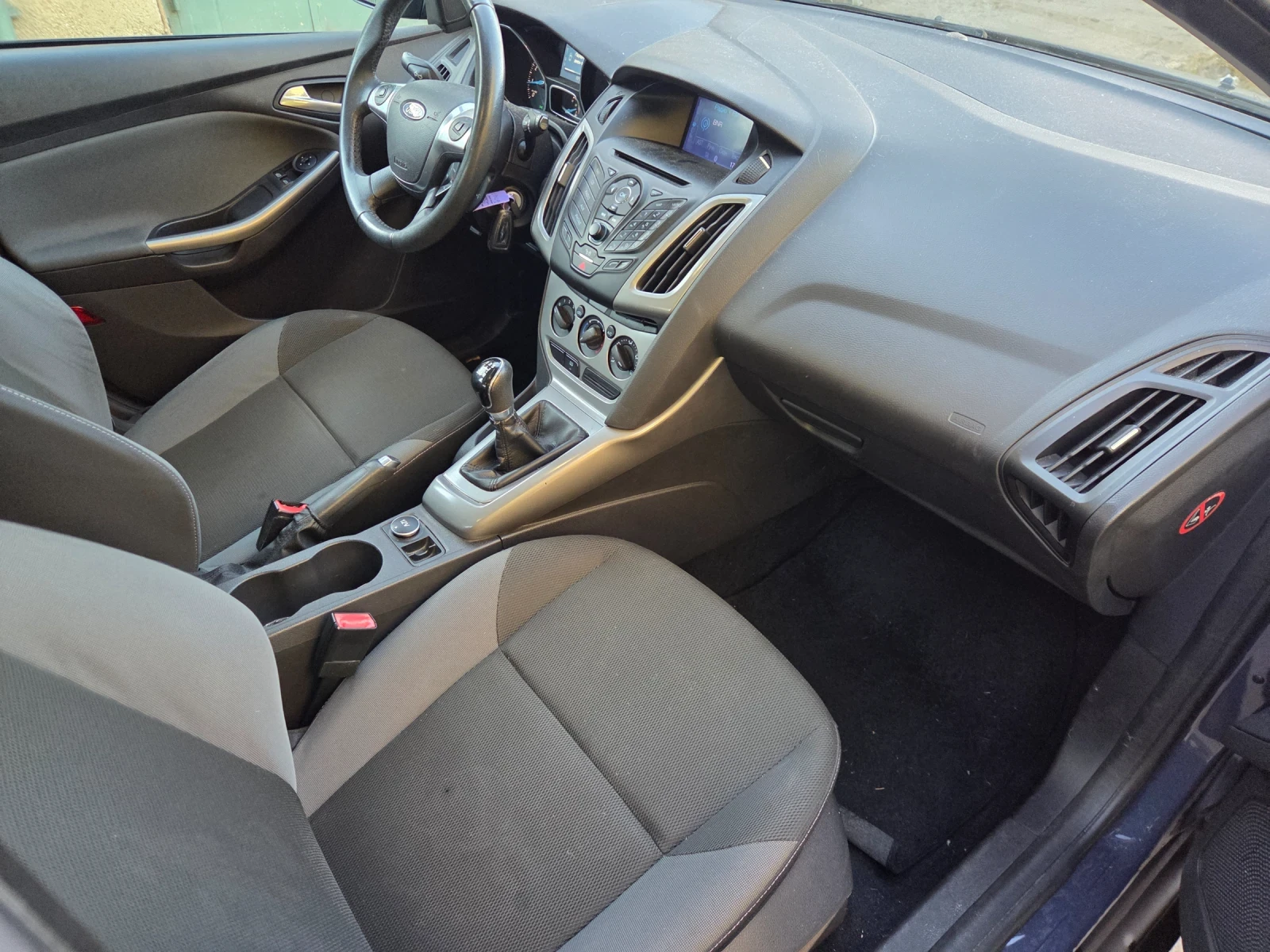 Ford Focus 1, 600 EURO5, снимка 8 - Автомобили и джипове - 56364691