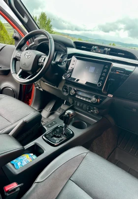 Toyota Hilux 2.8D4d 204к.с Гаранция, снимка 12