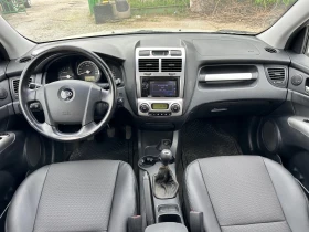 Kia Sportage 2.0i 4x4   | Mobile.bg    12