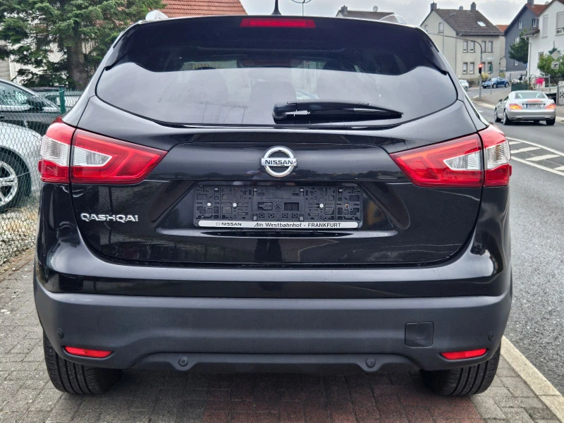 Nissan Qashqai На части 1.6 дизел Автомат 4х4, снимка 10 - Автомобили и джипове - 48706514