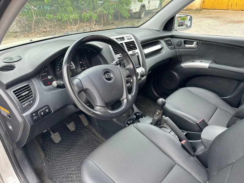 Kia Sportage 2.0i 4x4 ГАЗ Италия, снимка 11 - Автомобили и джипове - 50173135