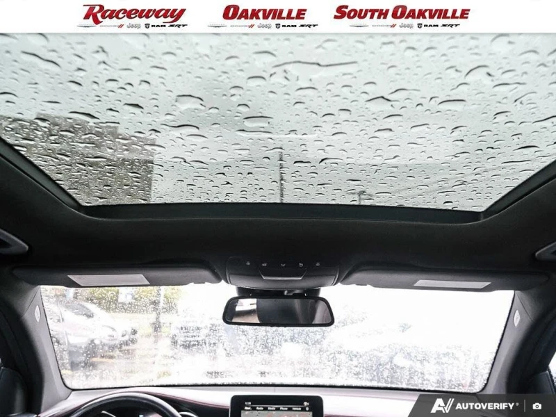 Mercedes-Benz GLC 43 AMG 4MATIC BURMESTER* PANO* KEYLESS* ПОДГРЕВ* CAM* , снимка 11 - Автомобили и джипове - 52936777