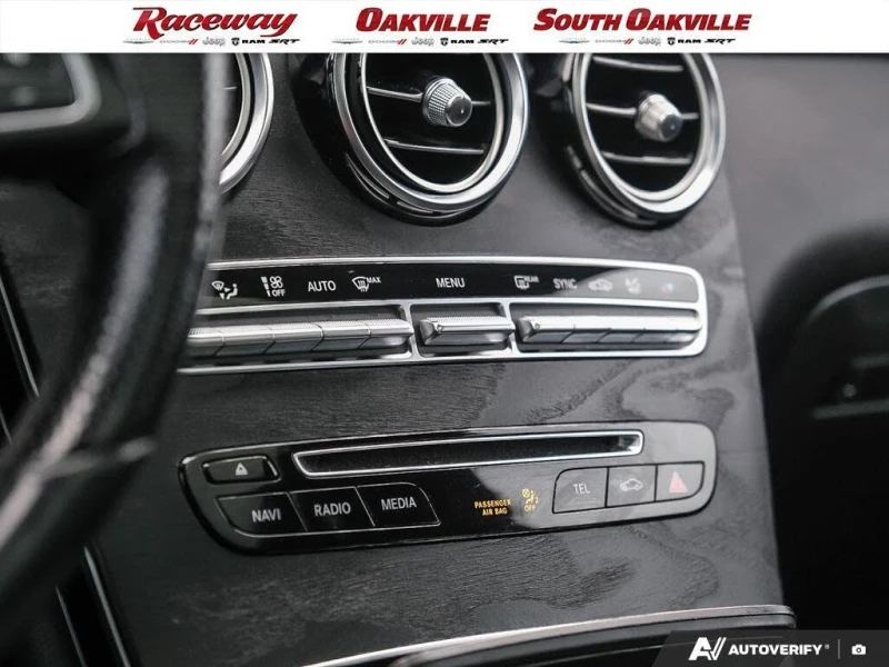 Mercedes-Benz GLC 43 AMG 4MATIC BURMESTER* PANO* KEYLESS* ПОДГРЕВ* CAM* , снимка 14 - Автомобили и джипове - 52936777