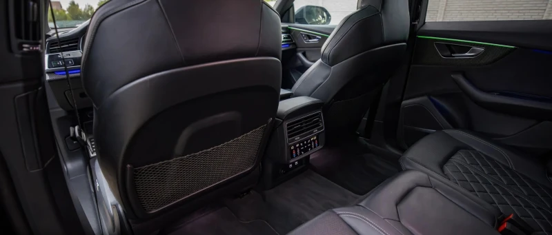 Audi SQ8 4.0TDI quattro , снимка 10 - Автомобили и джипове - 52664711