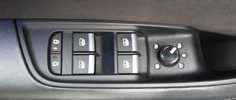 Audi SQ8 4.0TDI quattro , снимка 5 - Автомобили и джипове - 52664711