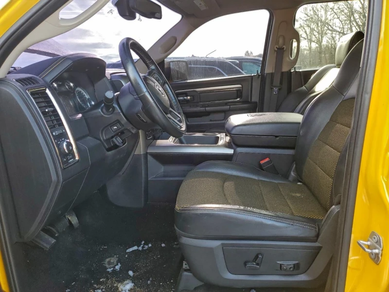 Dodge RAM 1500 SPORT 5.7 HEMI| ПЕРФЕКТЕН ЗА ГАЗ, снимка 7 - Автомобили и джипове - 53174442