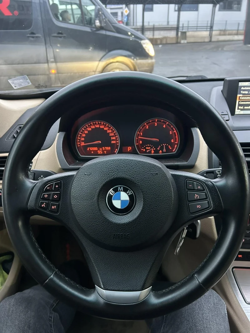 BMW X3, снимка 9 - Автомобили и джипове - 53227584