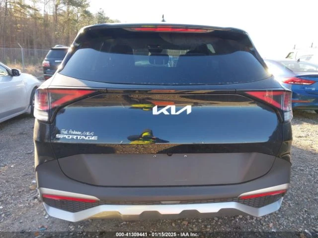 Kia Sportage Подгрев* M.точка* Lane assist, снимка 14 - Автомобили и джипове - 49269331