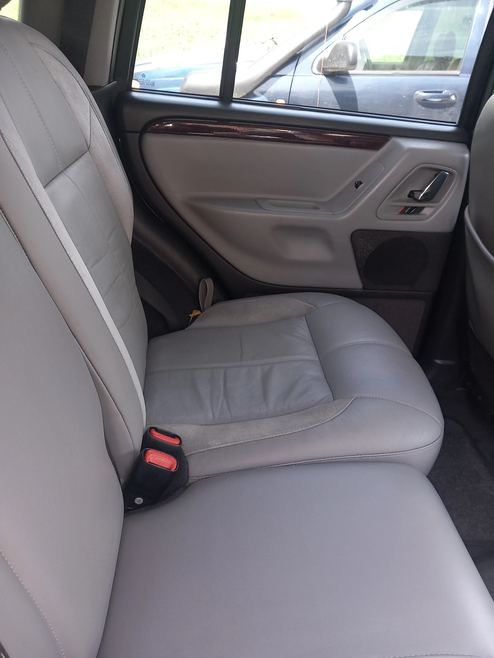 Jeep Grand cherokee 2.7 - изображение 7