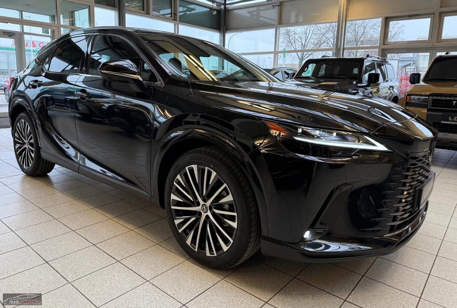 Lexus RX 350h НОВ!/PREMIUM-NAVI/250HP/PANORAMA/360CAM/MEMO/427f - изображение 7