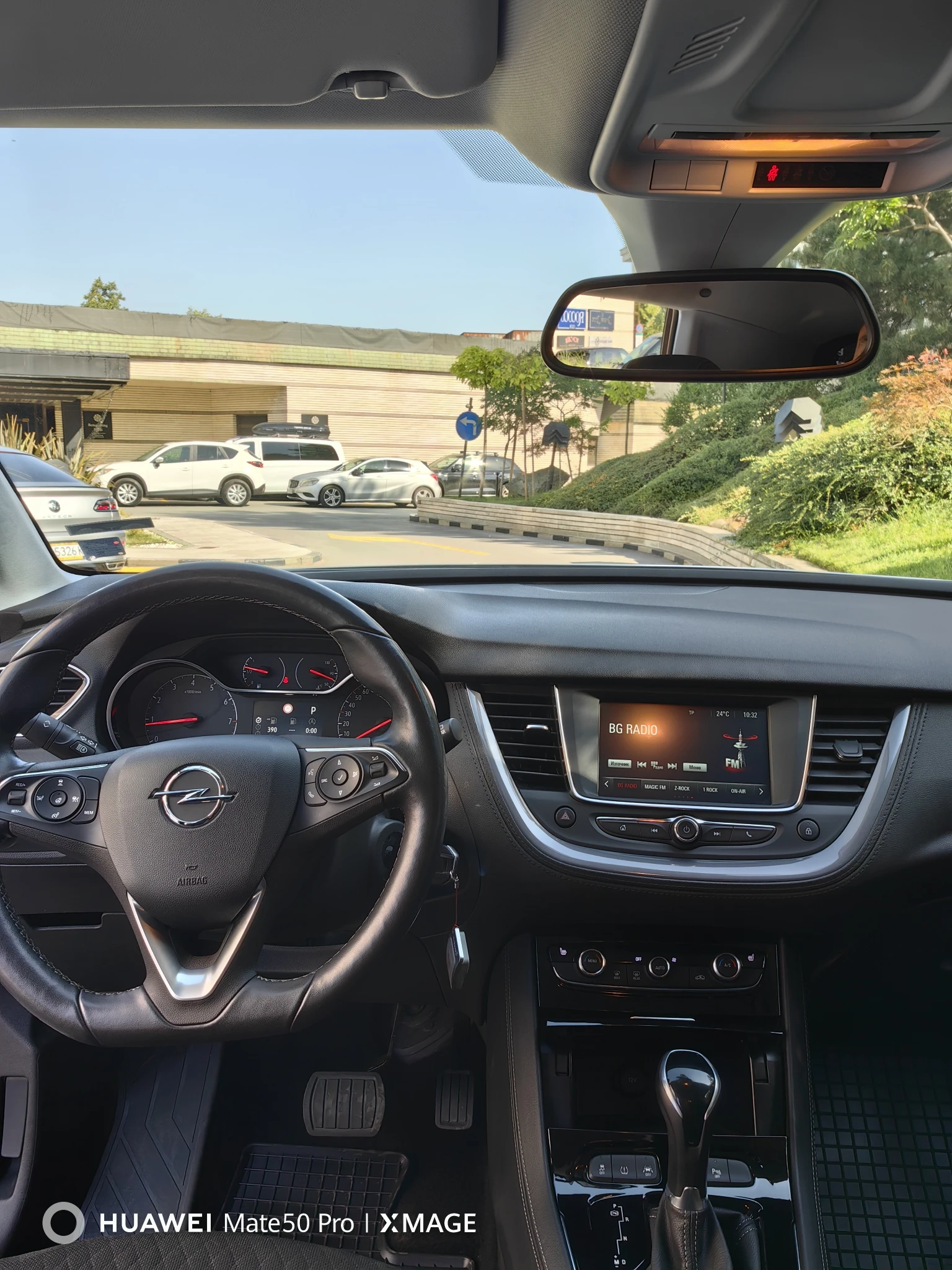 Opel Grandland X 1.6i - изображение 9