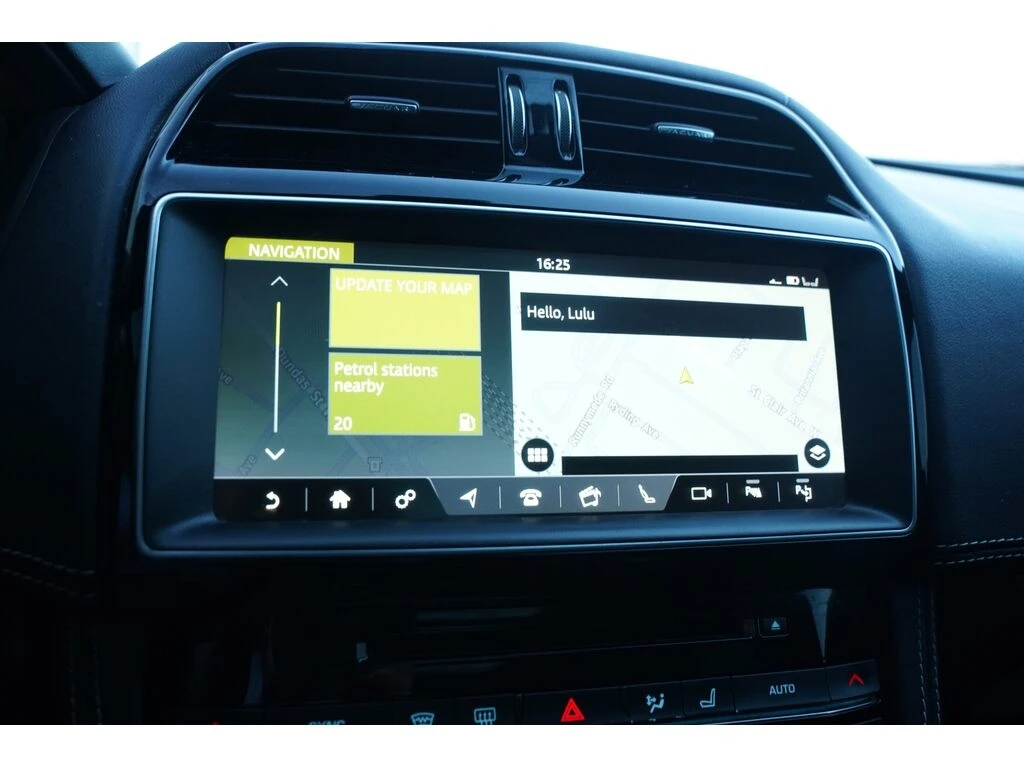 Jaguar F-PACE * AWD /DIESEL/ PANOROOF/ NAV/ CAMERA/ LEATHER * CA | Mobile.bg � ����������� 14