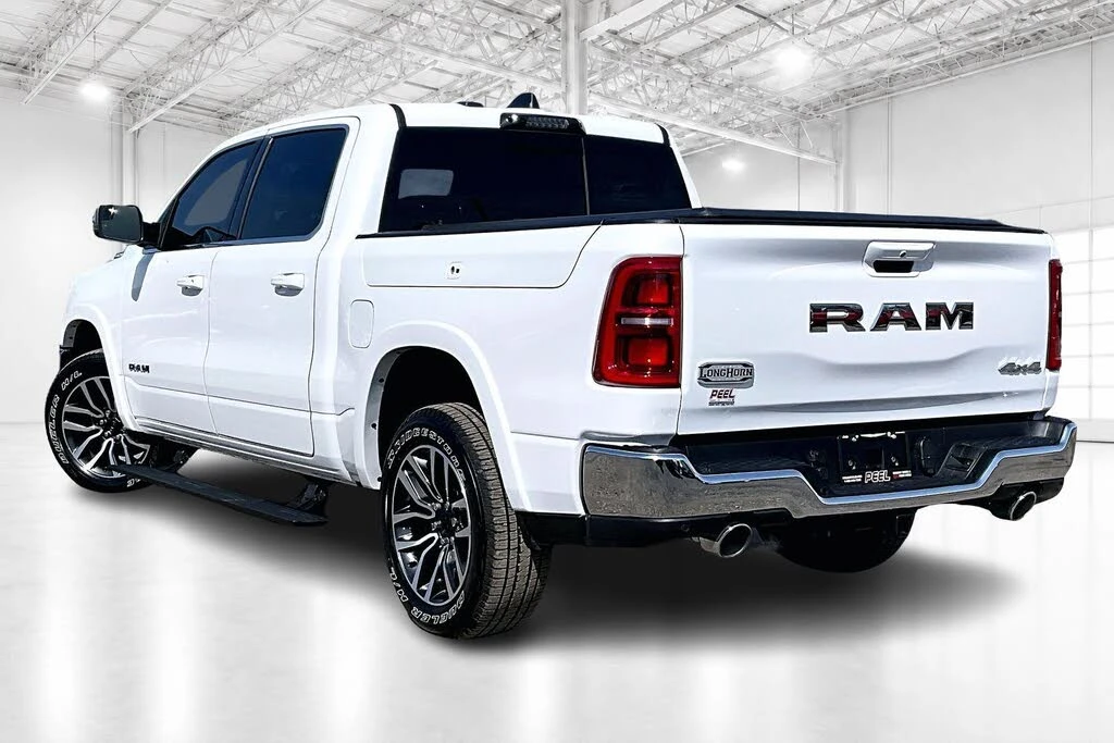 Dodge RAM 1500  Limited Longhorn Crew Cab 4WD, снимка 3 - Автомобили и джипове - 54611578