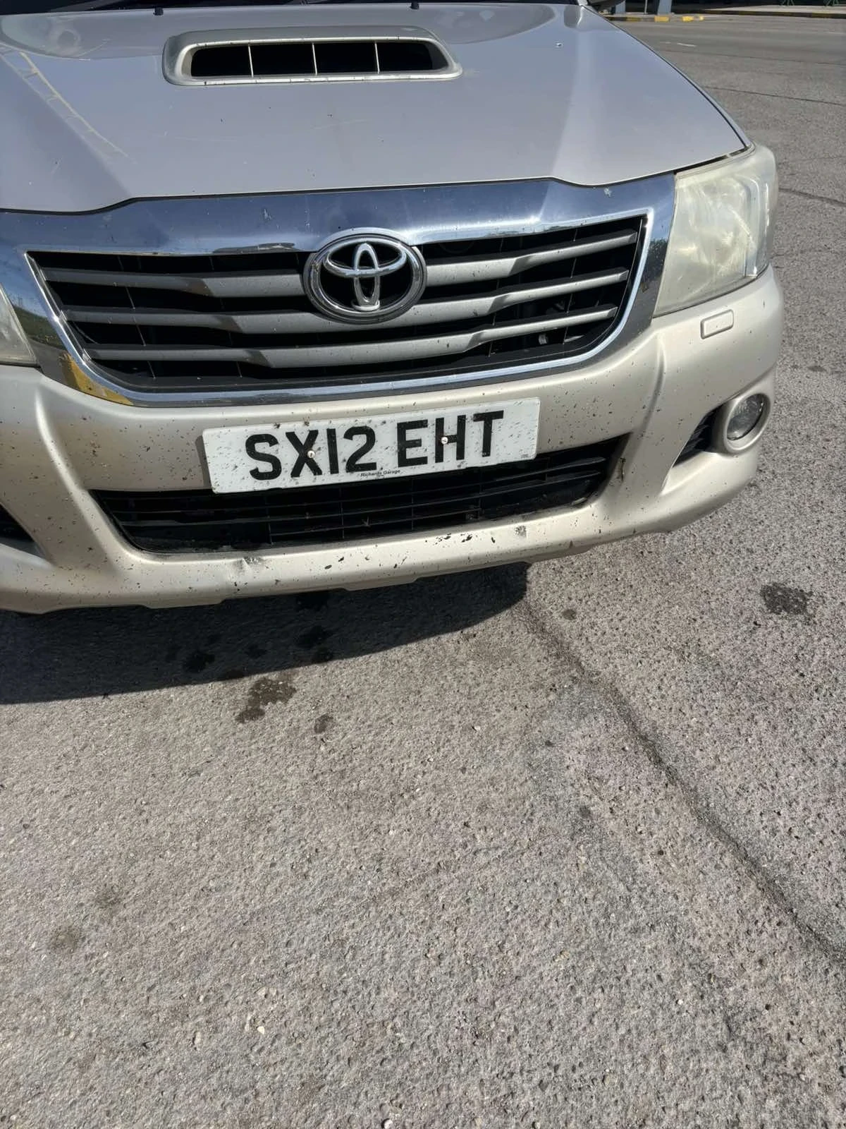 Toyota Hilux, снимка 2 - Автомобили и джипове - 54738919