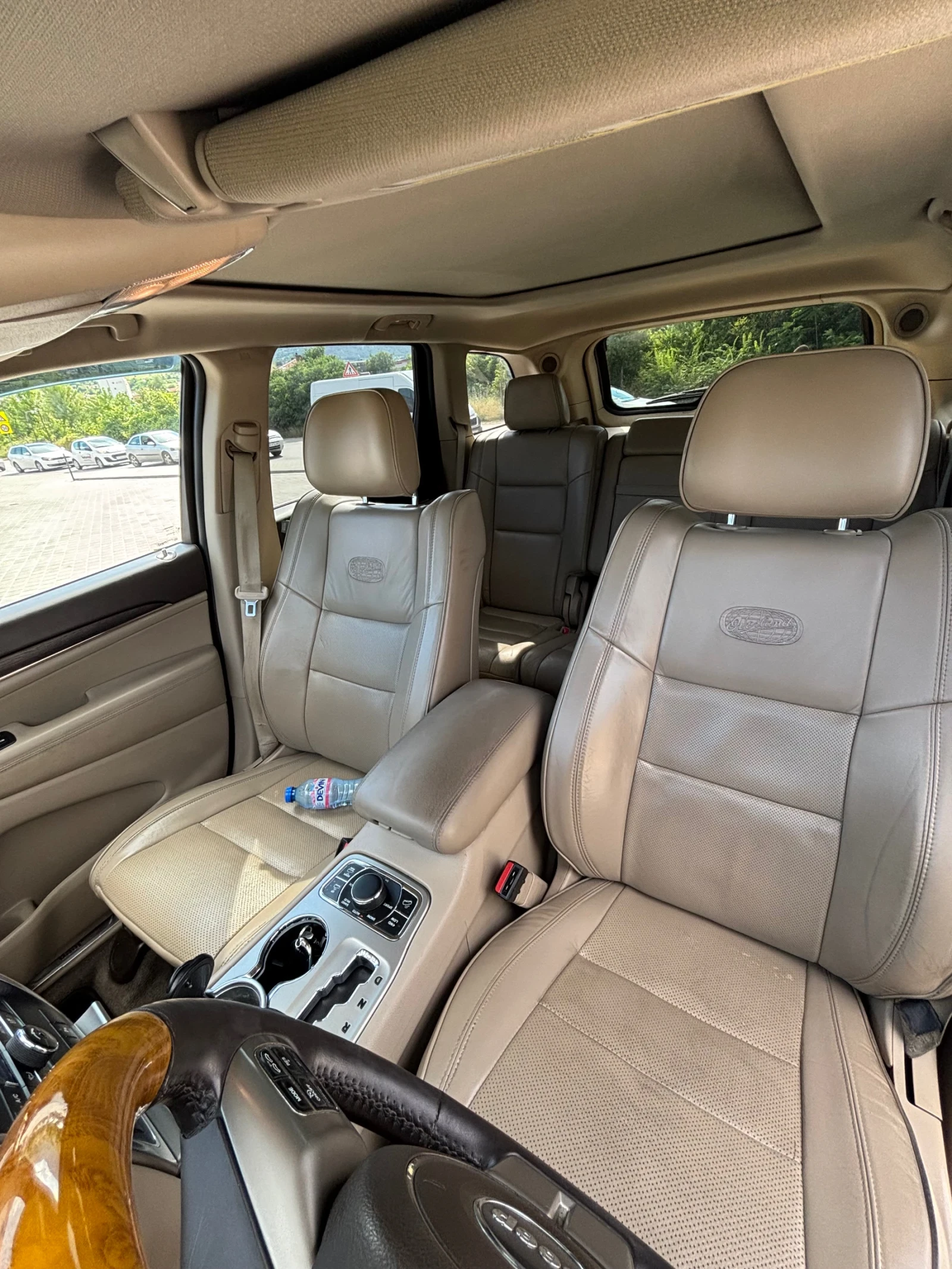 Jeep Grand cherokee 3.0D, снимка 11 - Автомобили и джипове - 54837946