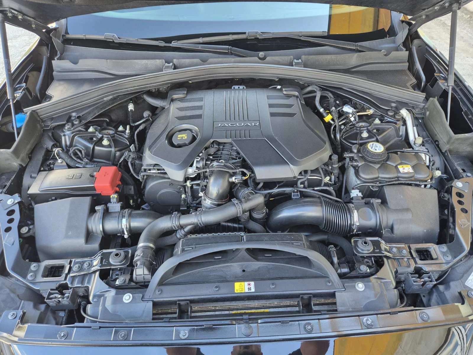 Jaguar F-PACE 3.0D AWD NAVI ITALY TOP, снимка 17 - Автомобили и джипове - 55239511