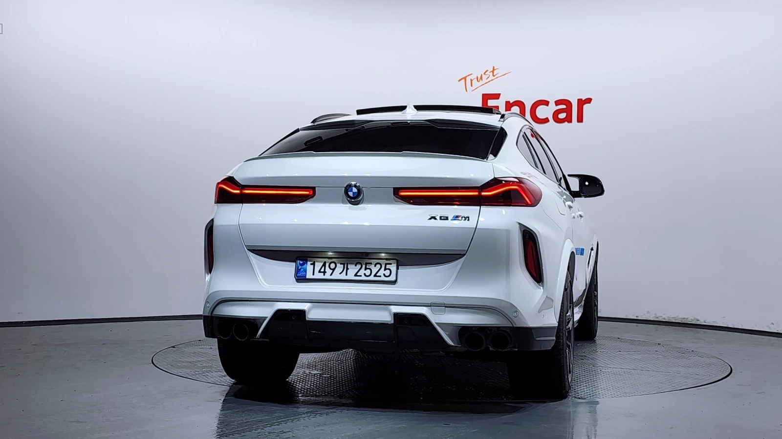 BMW X6 M* ЧИСТОКРЪВНА М-КА* FULL* FULL* ЛИЗИНГ, снимка 4 - Автомобили и джипове - 55711873