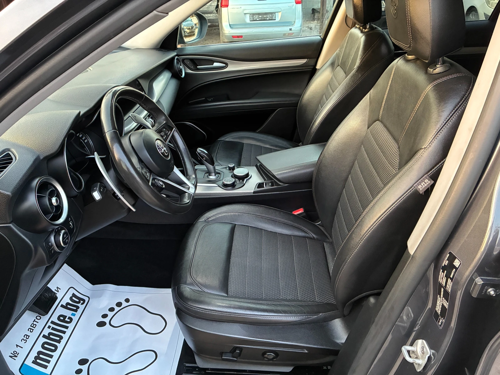 Alfa Romeo Stelvio 2.2 JTD-M, снимка 10 - Автомобили и джипове - 56747771