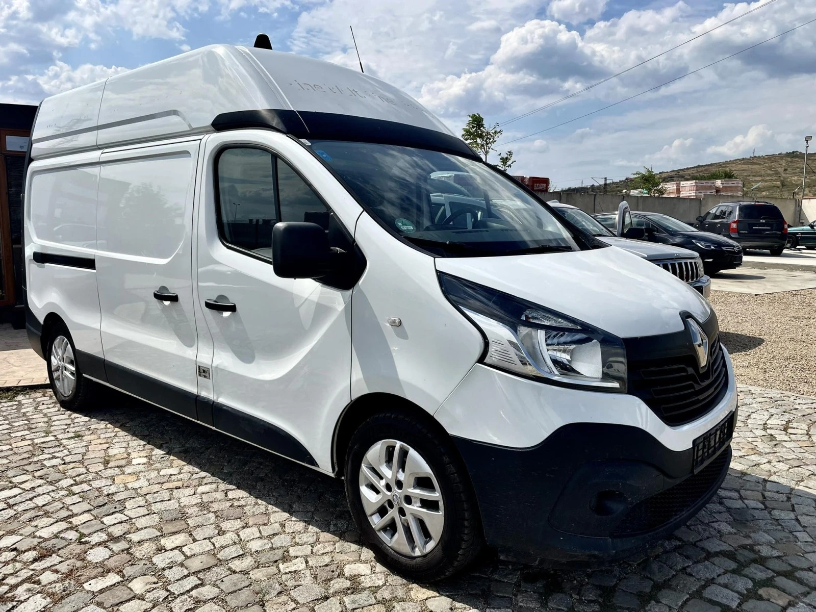 Renault Trafic 1.6 - изображение 7