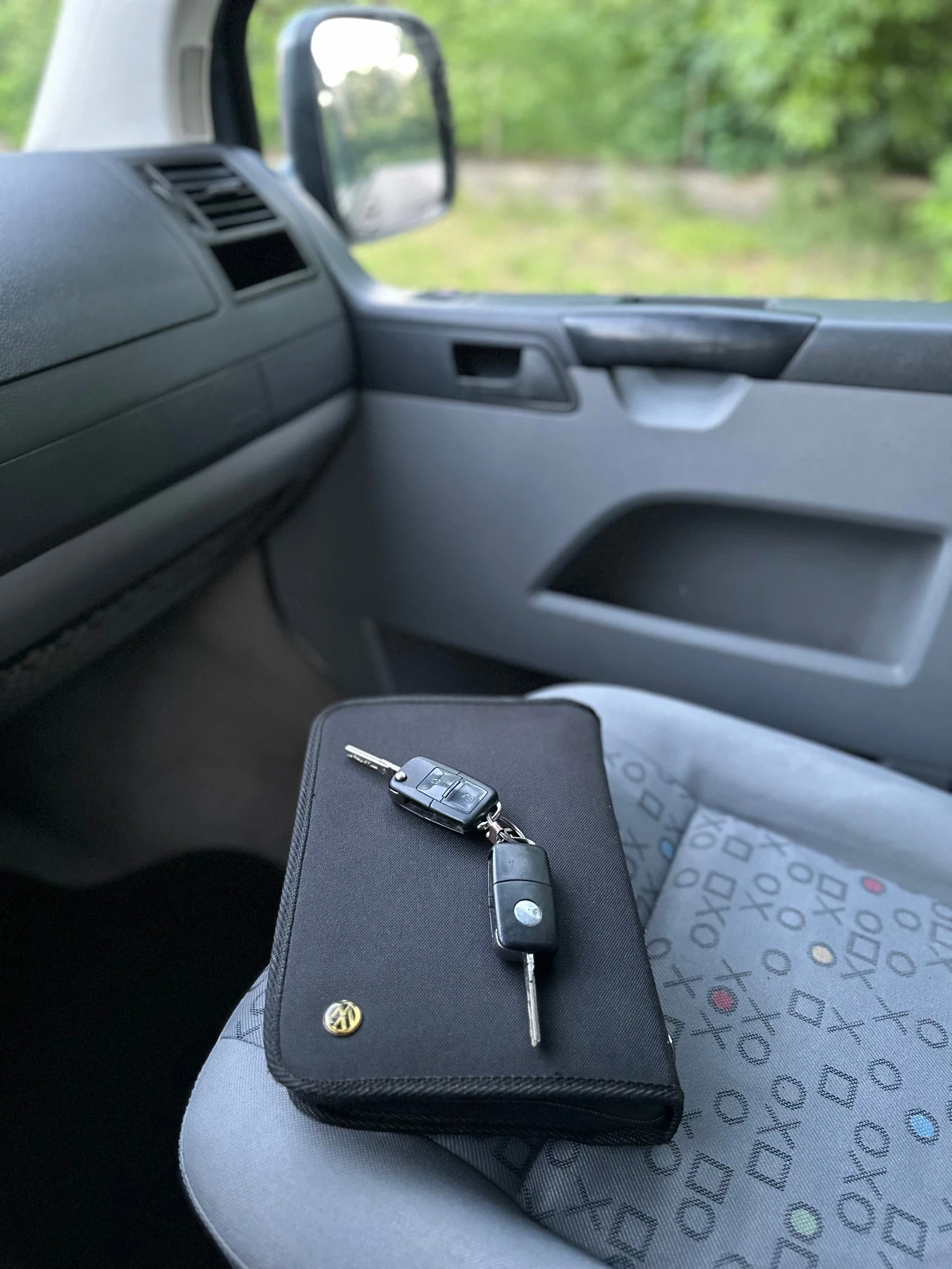 VW T5 2.5 TDI 131кс нов внос Нидерландия, снимка 12 - Бусове и автобуси - 54863120