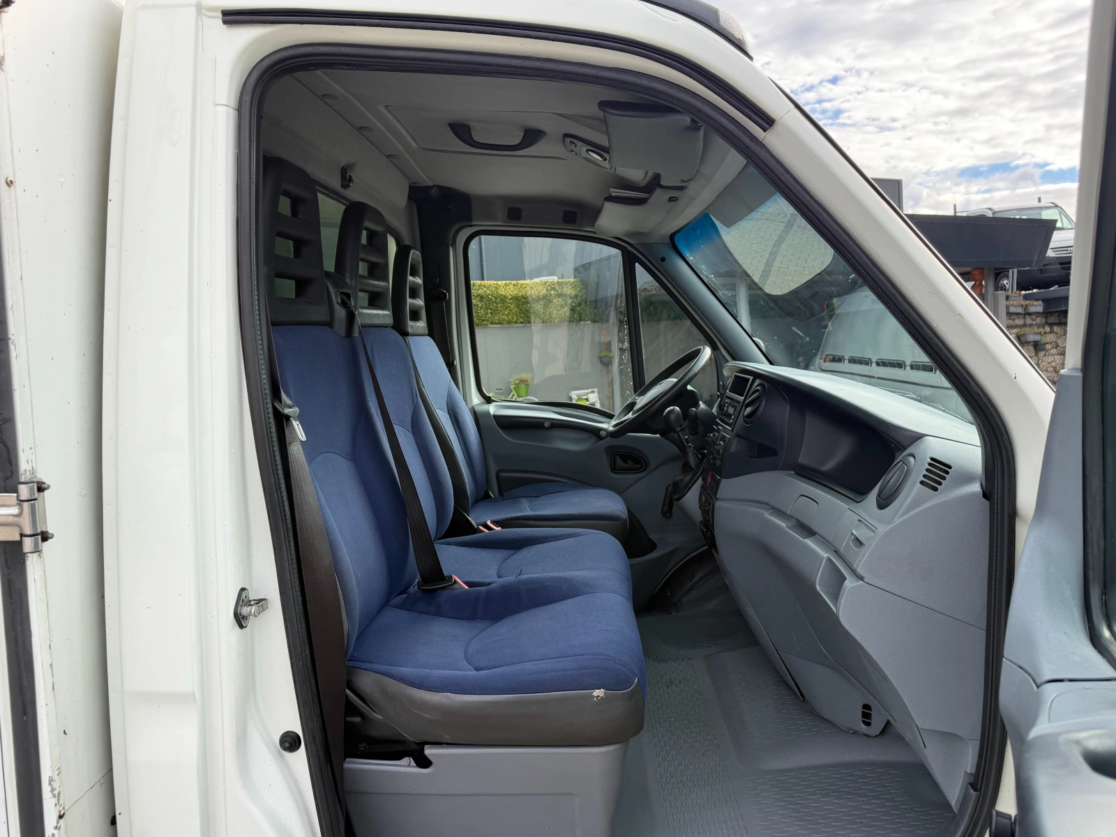 Iveco Daily 40C15 3.0HPI �� 3.5�. 3.15�.  | Mobile.bg � ����������� 11