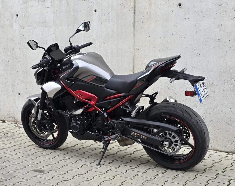 Kawasaki Z 900 2025, снимка 5 - Мотоциклети и мототехника - 52319507