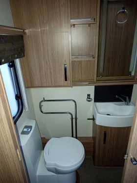 Каравана Coachmen VIP 575/4, снимка 14